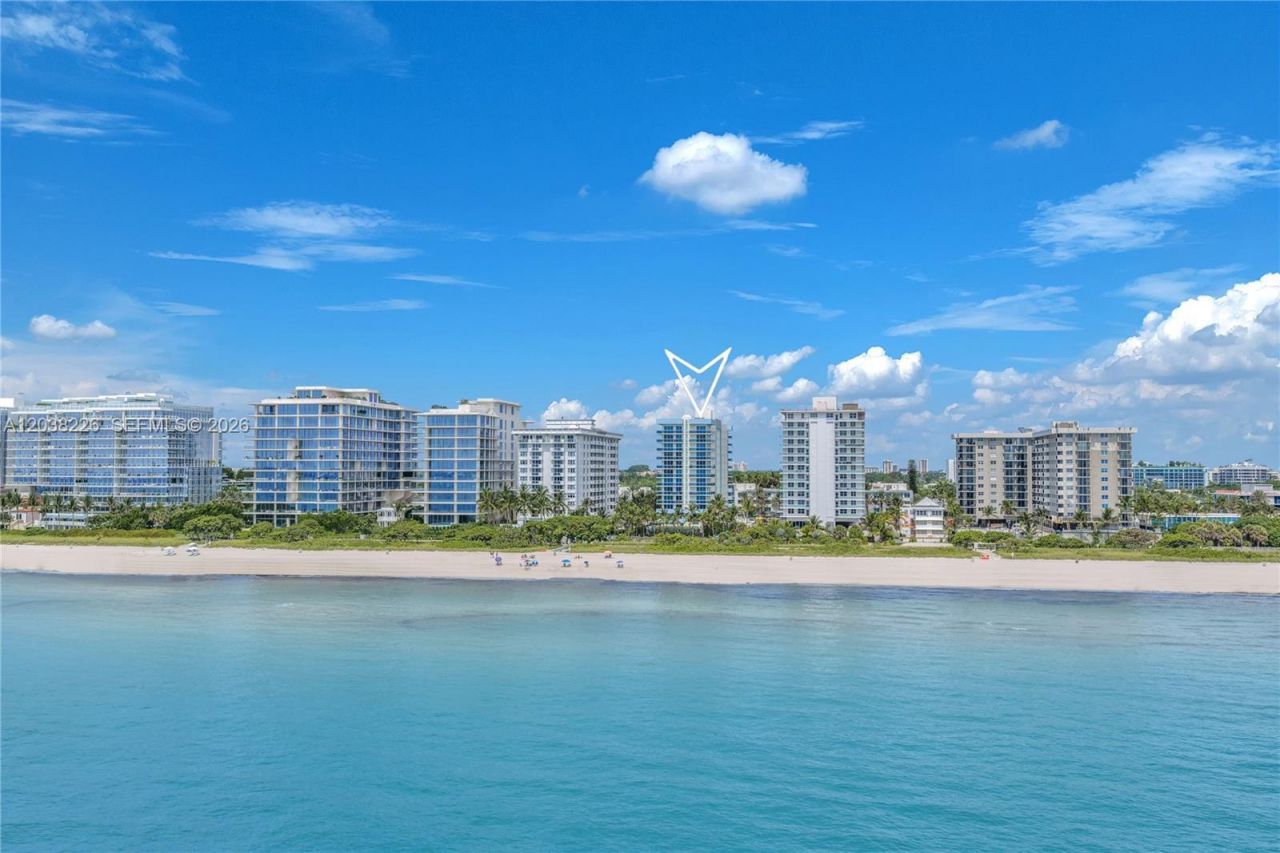 9201 Collins Ave, Unit 422, Surfside, FL 33154 Photo
