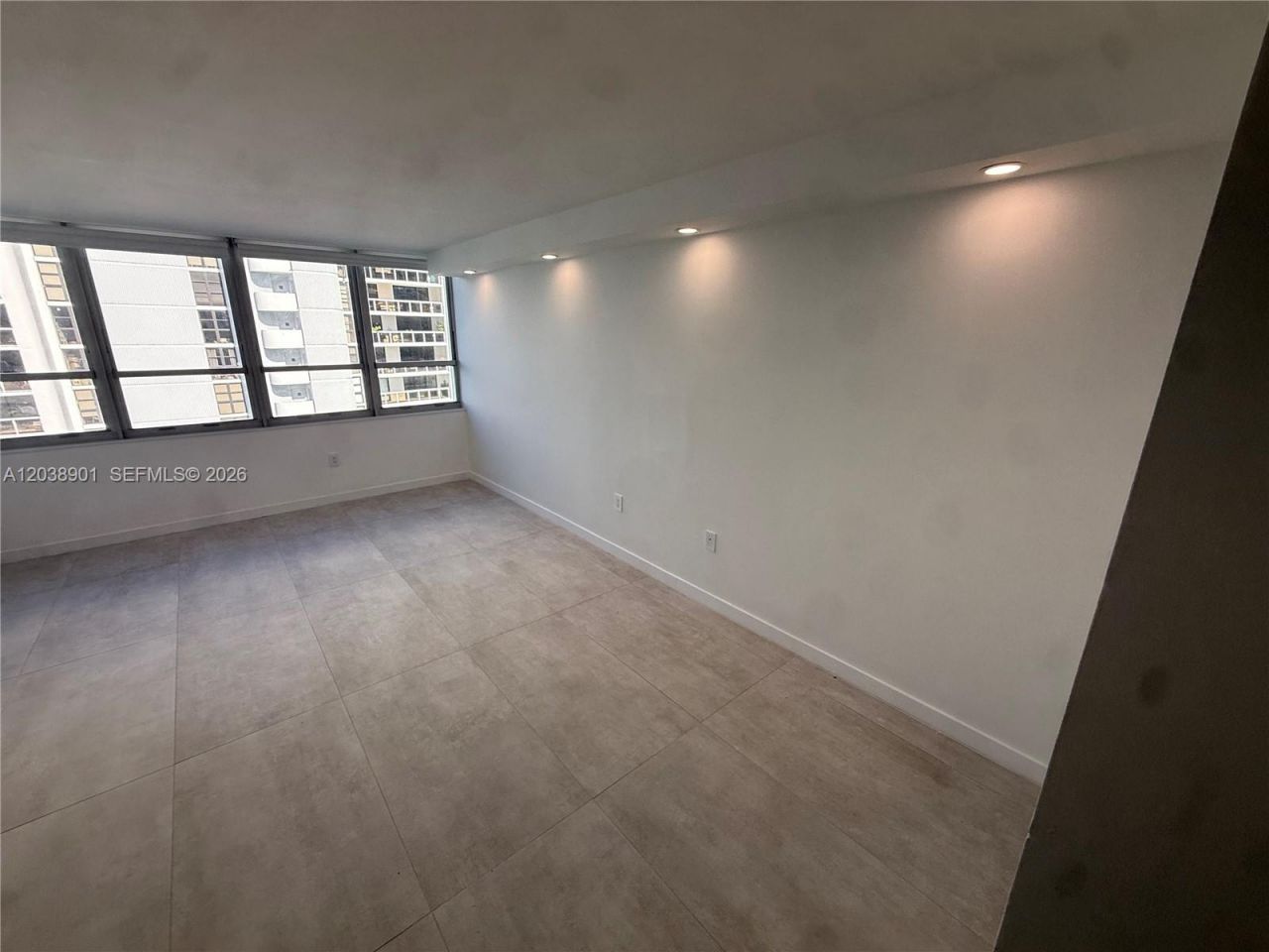 11 Island Ave, Unit 1505, Miami Beach, FL 33139 Photo