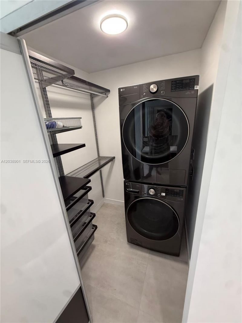 11 Island Ave, Unit 1505, Miami Beach, FL 33139 Photo