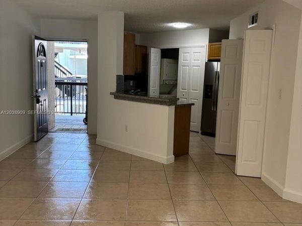6276 NW 186th St , Unit 204, Hialeah, FL 33015