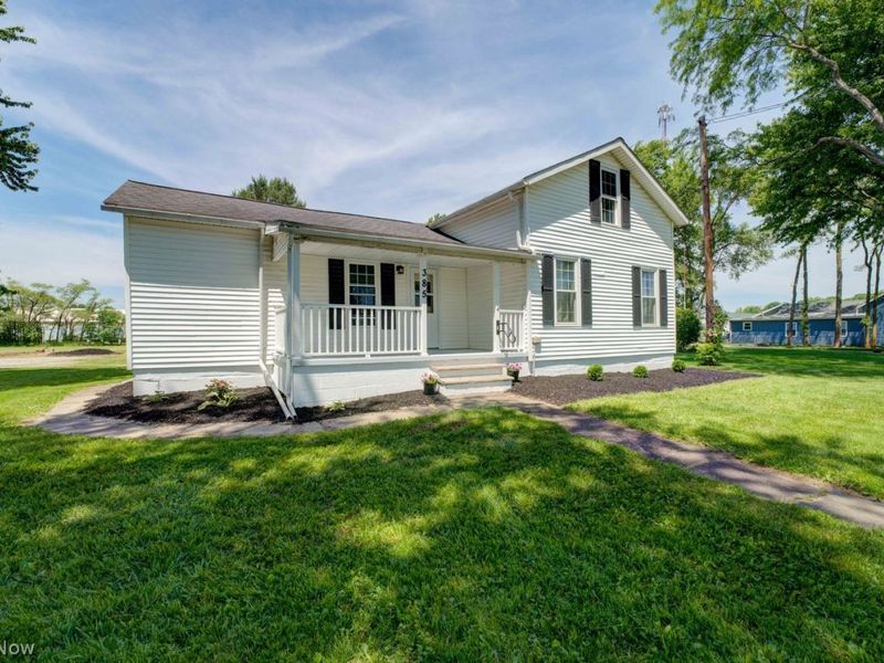 385 S Center Street, Lagrange, OH 44050 Photo 2