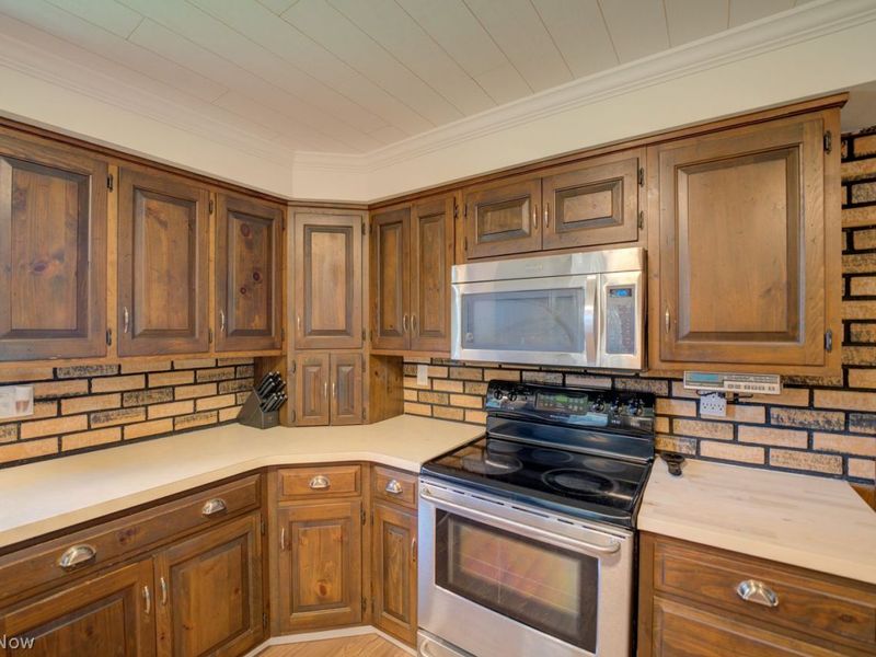 385 S Center Street, Lagrange, OH 44050 Photo 32