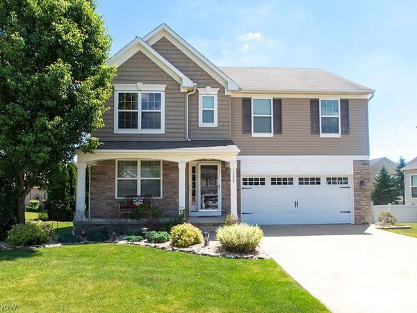 1377 Easton Way, Brunswick, OH 44212