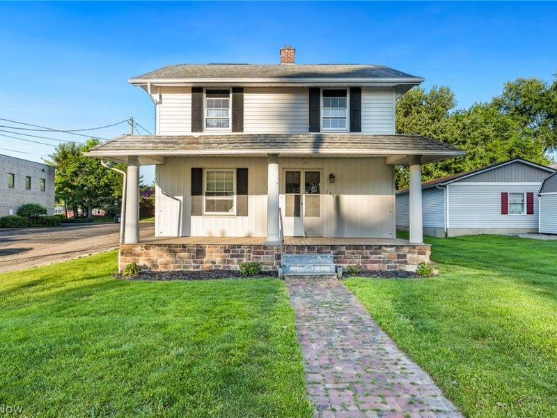 134 Parkland Avenue SW, Massillon, OH 44646 Photo 1