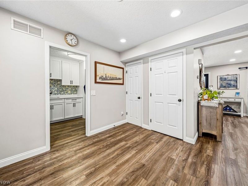 8680 Forestview Avenue, Mentor, OH 44060 Photo 7
