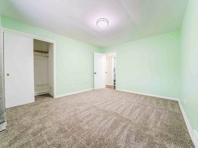 6473 Tanglewood Lane, Seven Hills, OH 44131 Photo 17