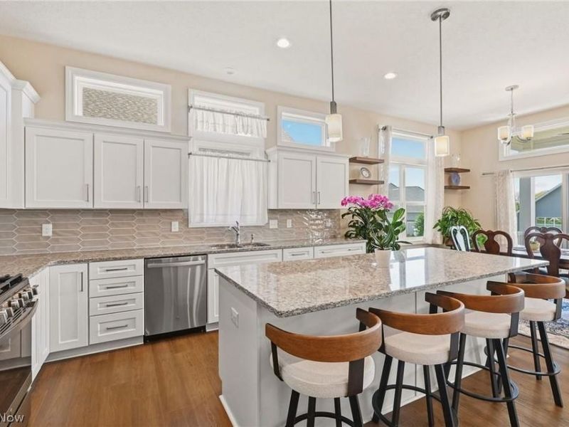 10155 Brookhaven Lane, Brecksville, OH 44141 Photo 2