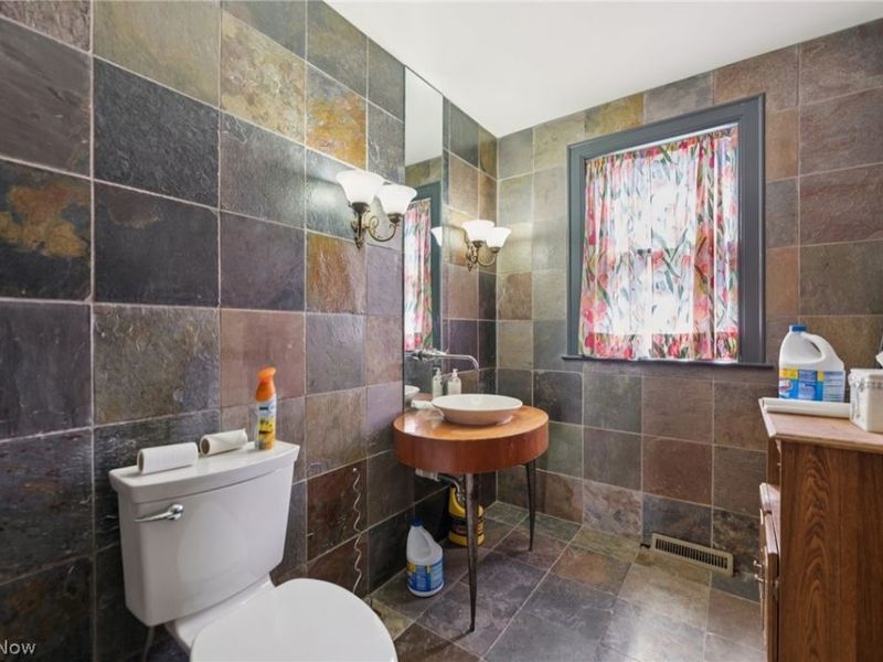 12610 Larchmere Avenue, Cleveland, OH 44120 Photo 17