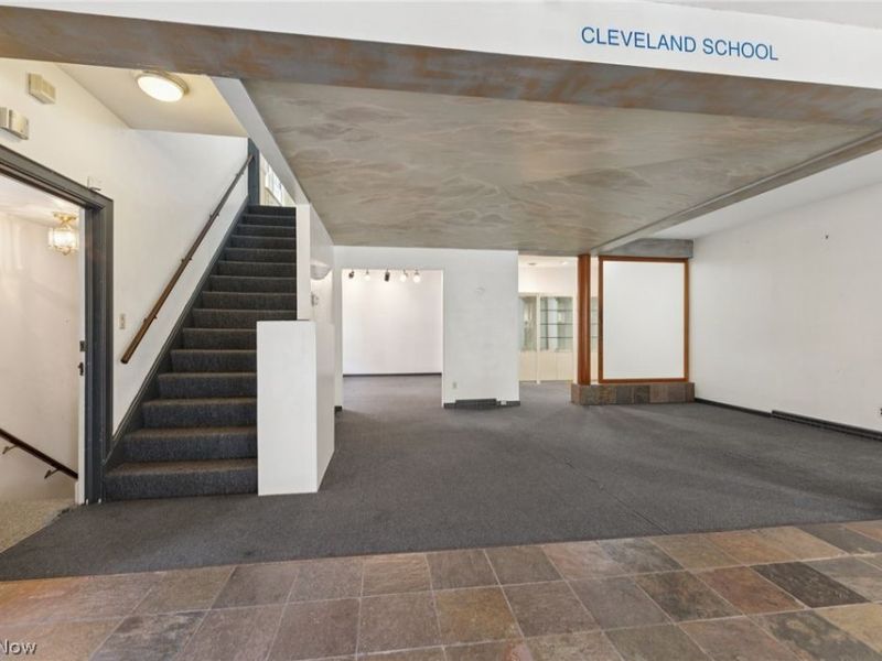 12610 Larchmere Avenue, Cleveland, OH 44120 Photo 9