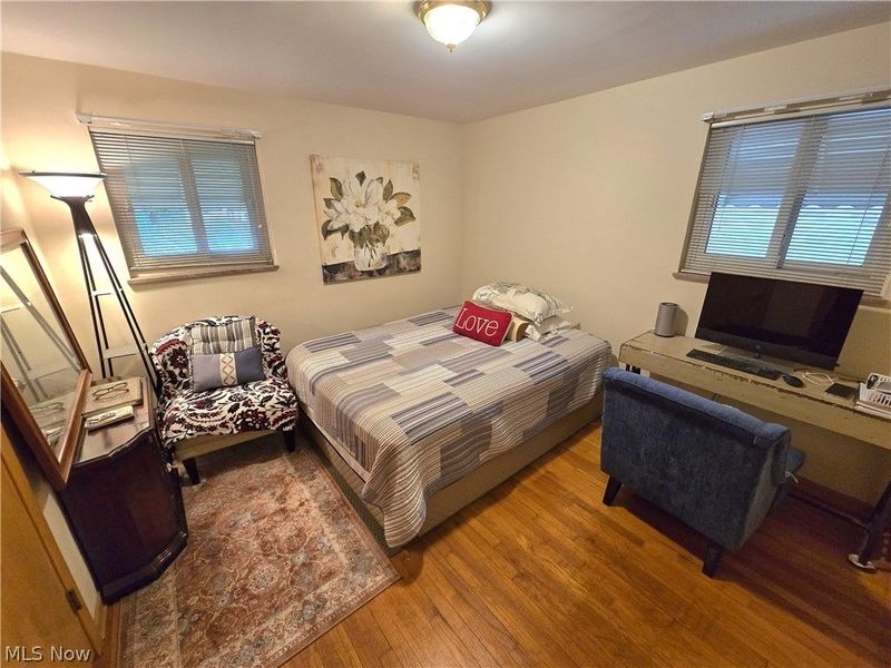 9515 Elsmere Drive, Parma, OH 44130 Photo 11