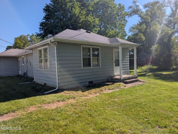 8870 Maumee Western Road , Monclova, OH 43542