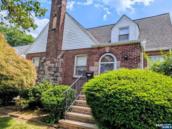 32 Sylvan Avenue, BERGENFIELD, NJ 07621