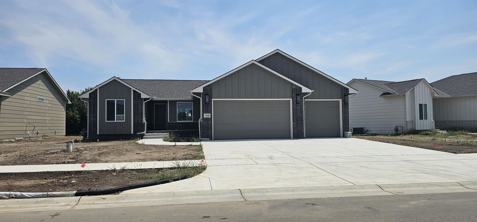 1908 S Herrington St, Wichita, KS 67207 Main Photo
