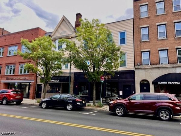 83 Summit Ave, Unit 3A, Summit, NJ 07901