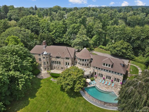 383 Woodlands Road , Harrison, NY 10528