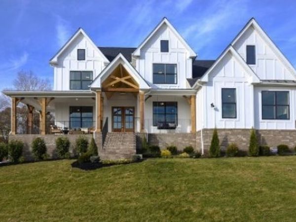 7281 Belvoir Drive , Fairview, TN 37062