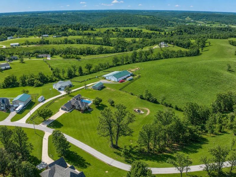 715 Heritage Drive, Sparta, KY 41086 Photo 3