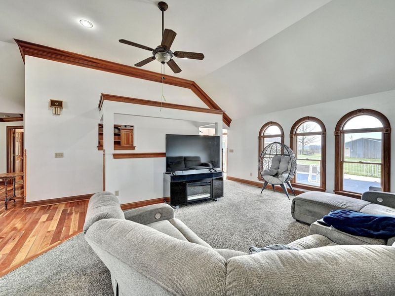 715 Heritage Drive, Sparta, KY 41086 Photo 5