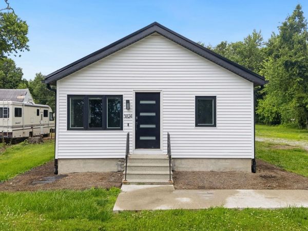 3824 Covington Road, Fort Wayne, IN 46804