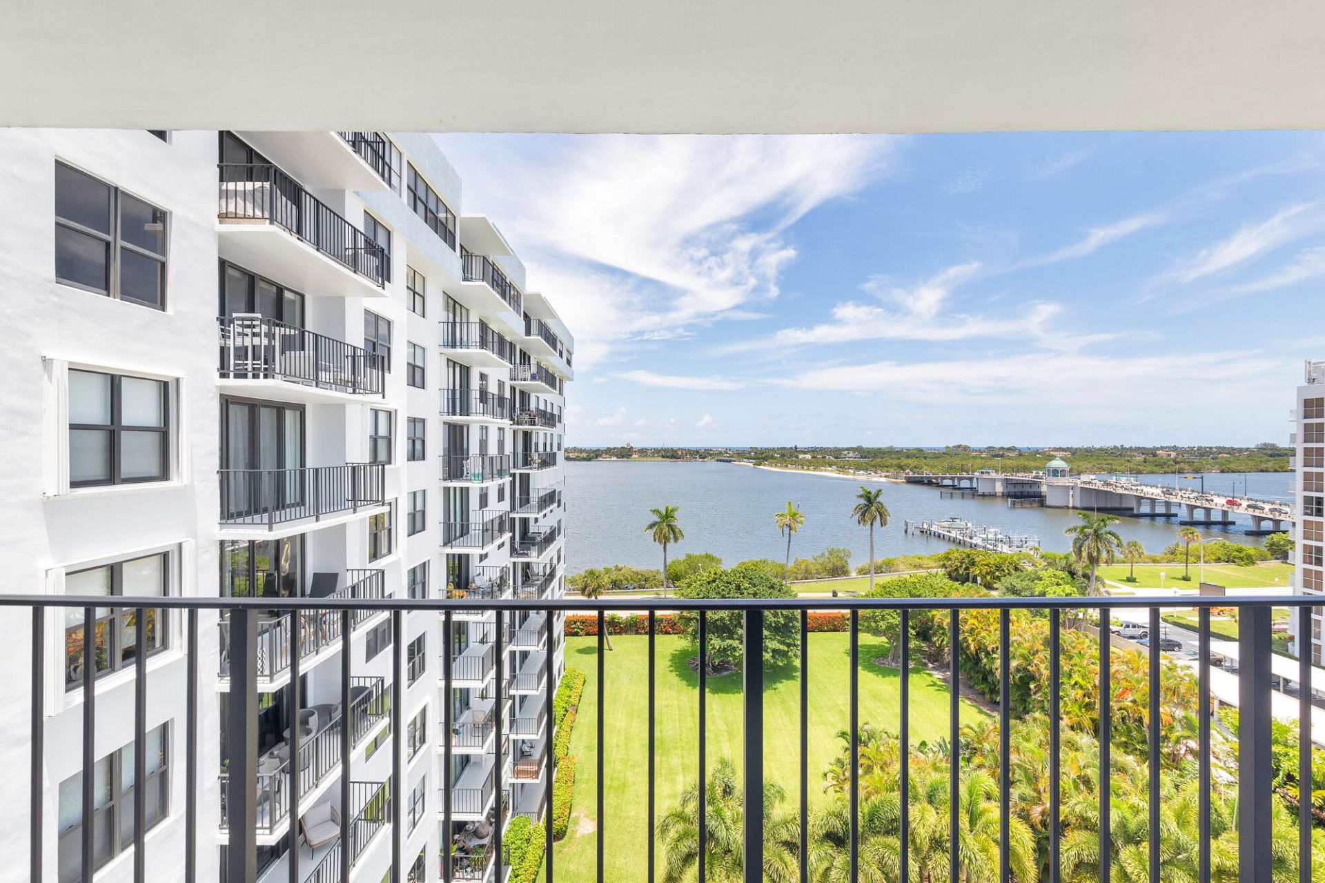 3800 Washington Road, Unit 901, West Palm Beach, FL 33405 Photo