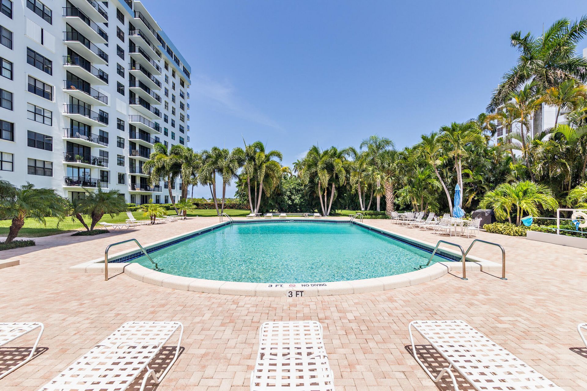 3800 Washington Road, Unit 901, West Palm Beach, FL 33405 Photo