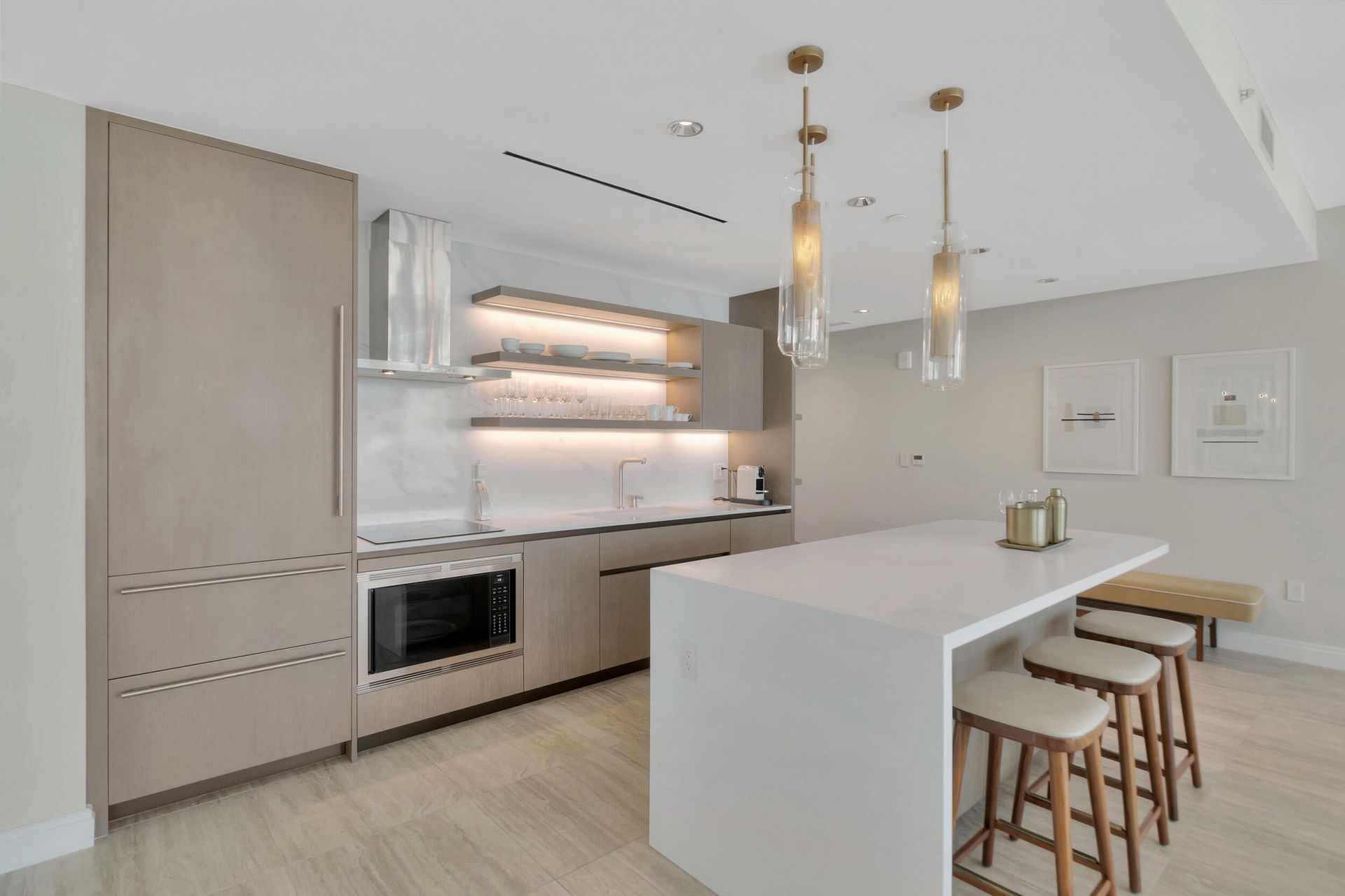 525 N Fort Lauderdale Beach Boulevard, Unit 602, Fort Lauderdale, FL 33304 Photo