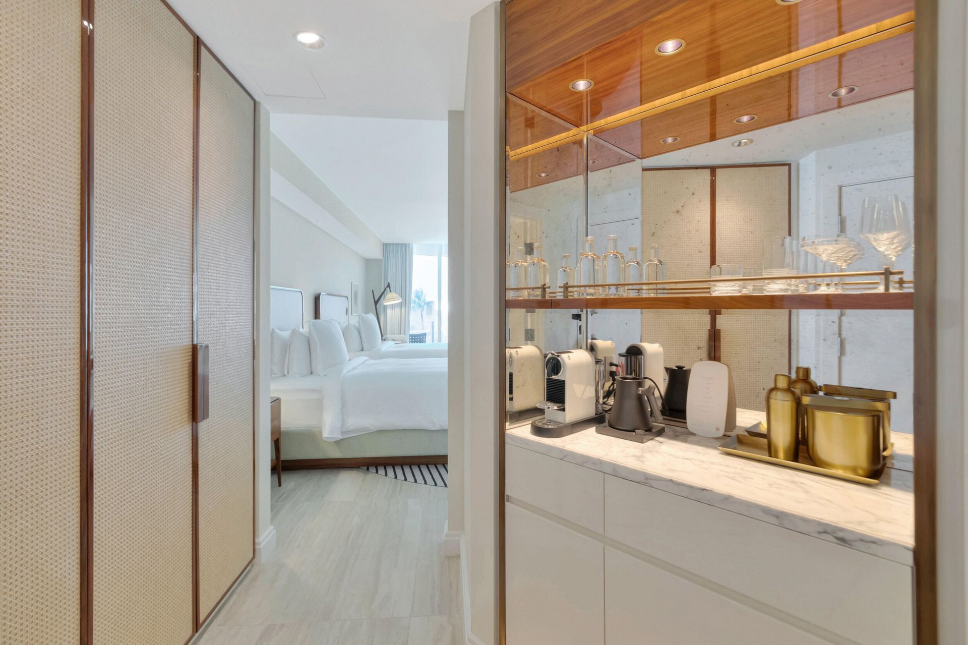 525 N Fort Lauderdale Beach Boulevard, Unit 602, Fort Lauderdale, FL 33304 Photo