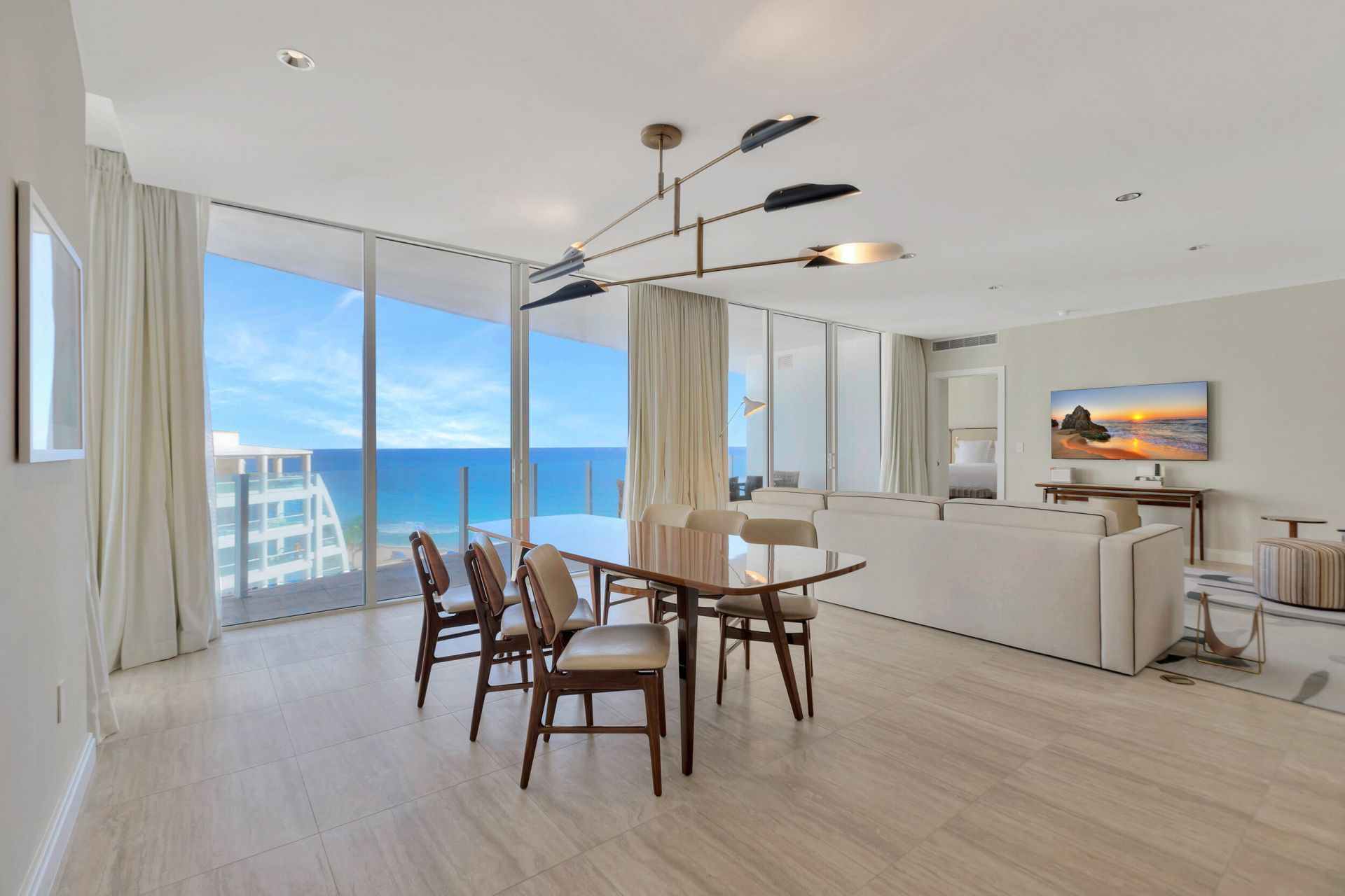 525 N Fort Lauderdale Beach Boulevard, Unit 602, Fort Lauderdale, FL 33304 Photo