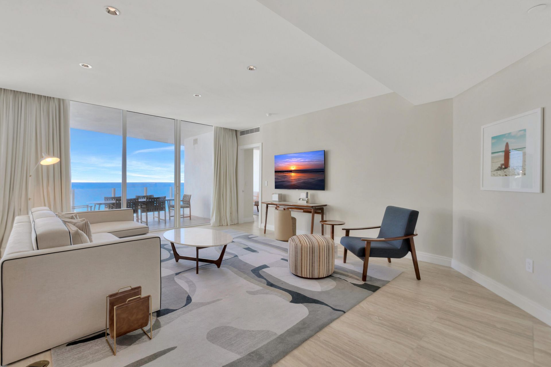 525 N Fort Lauderdale Beach Boulevard, Unit 602, Fort Lauderdale, FL 33304 Photo