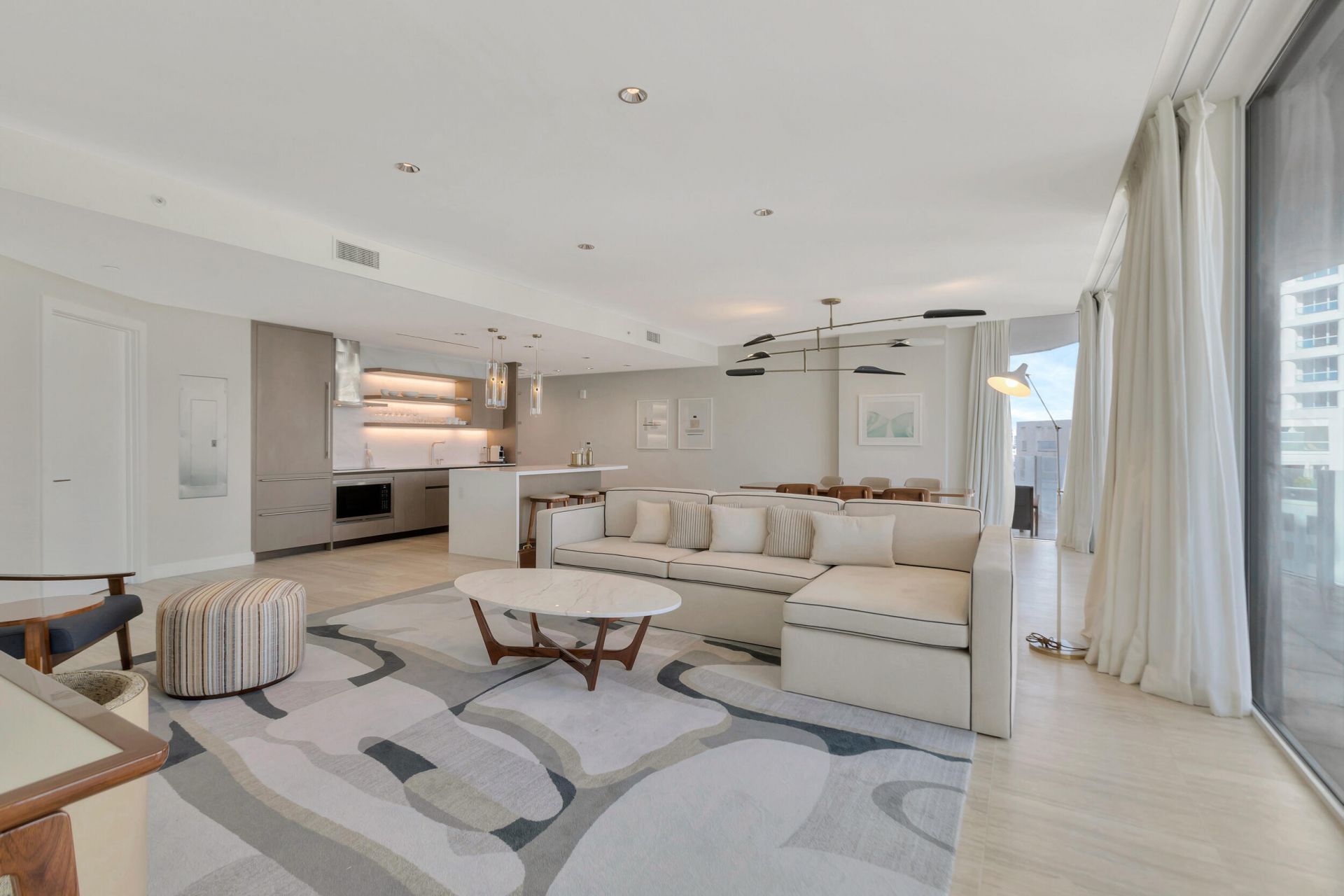 525 N Fort Lauderdale Beach Boulevard, Unit 602, Fort Lauderdale, FL 33304 Photo