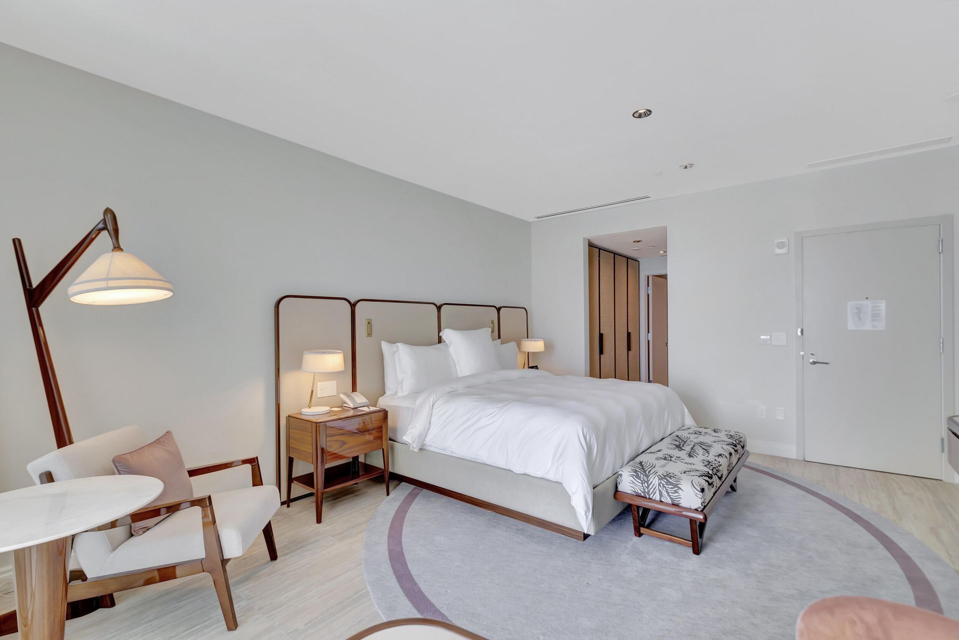 525 N Fort Lauderdale Beach Boulevard, Unit 1605, Fort Lauderdale, FL 33304 Photo