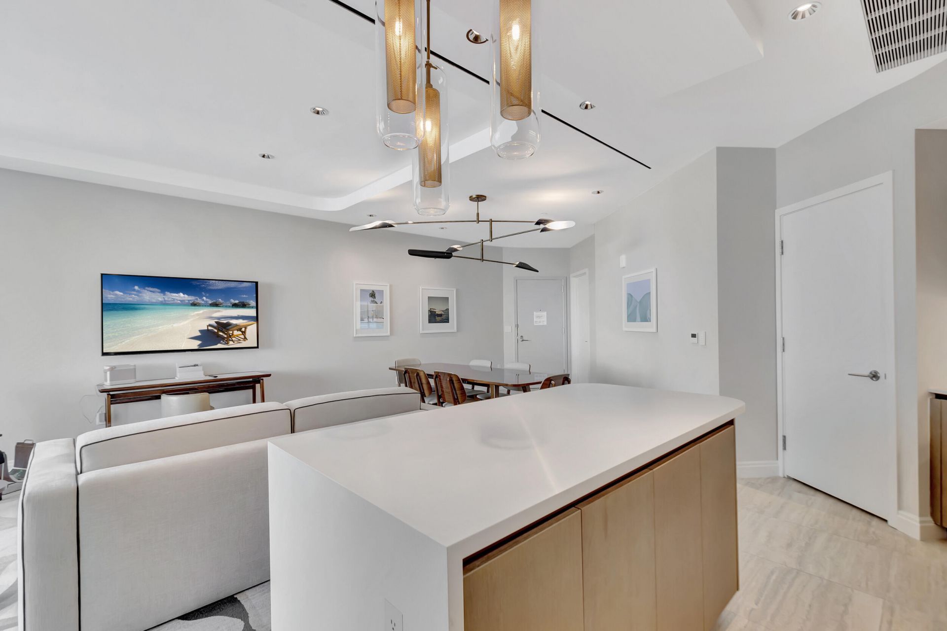 525 N Fort Lauderdale Beach Boulevard, Unit 1605, Fort Lauderdale, FL 33304 Photo