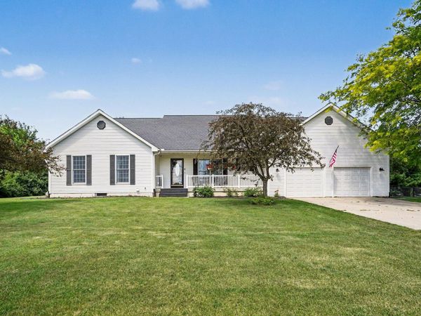 10464 Hankerd, Pleasant Lake, MI 49272