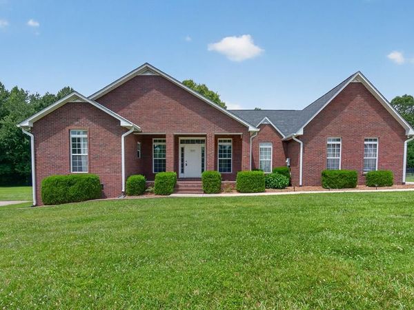 3505 Heritage Green Way, Cookeville, TN 38506