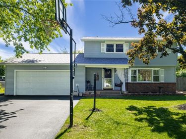 501 Bridgewood Drive, Rochester, NY 14612