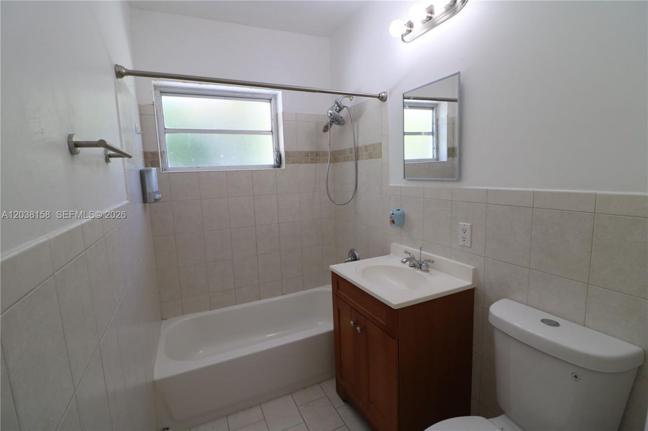 8025 SW 62nd Pl , Miami, FL 33143 Photo