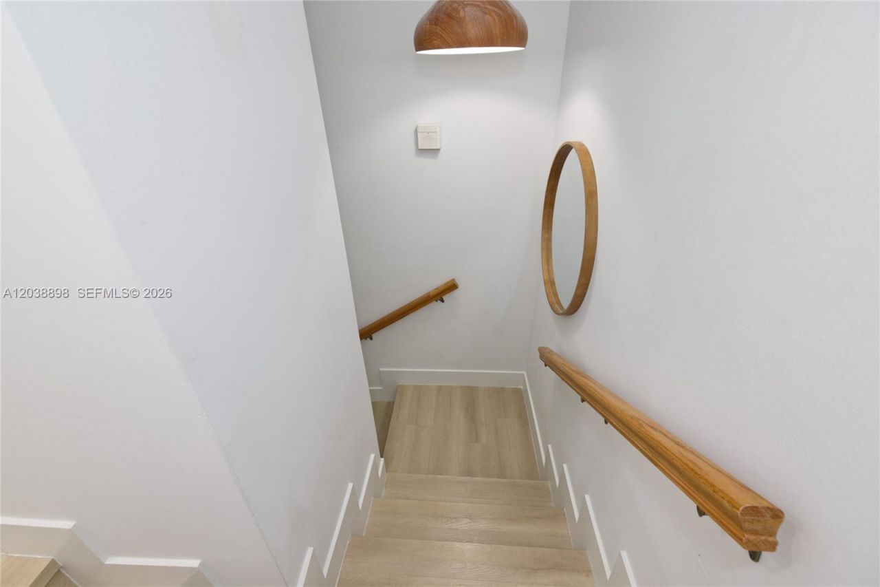 5838 SW 74th Ter, Unit 317, South Miami, FL 33143 Photo