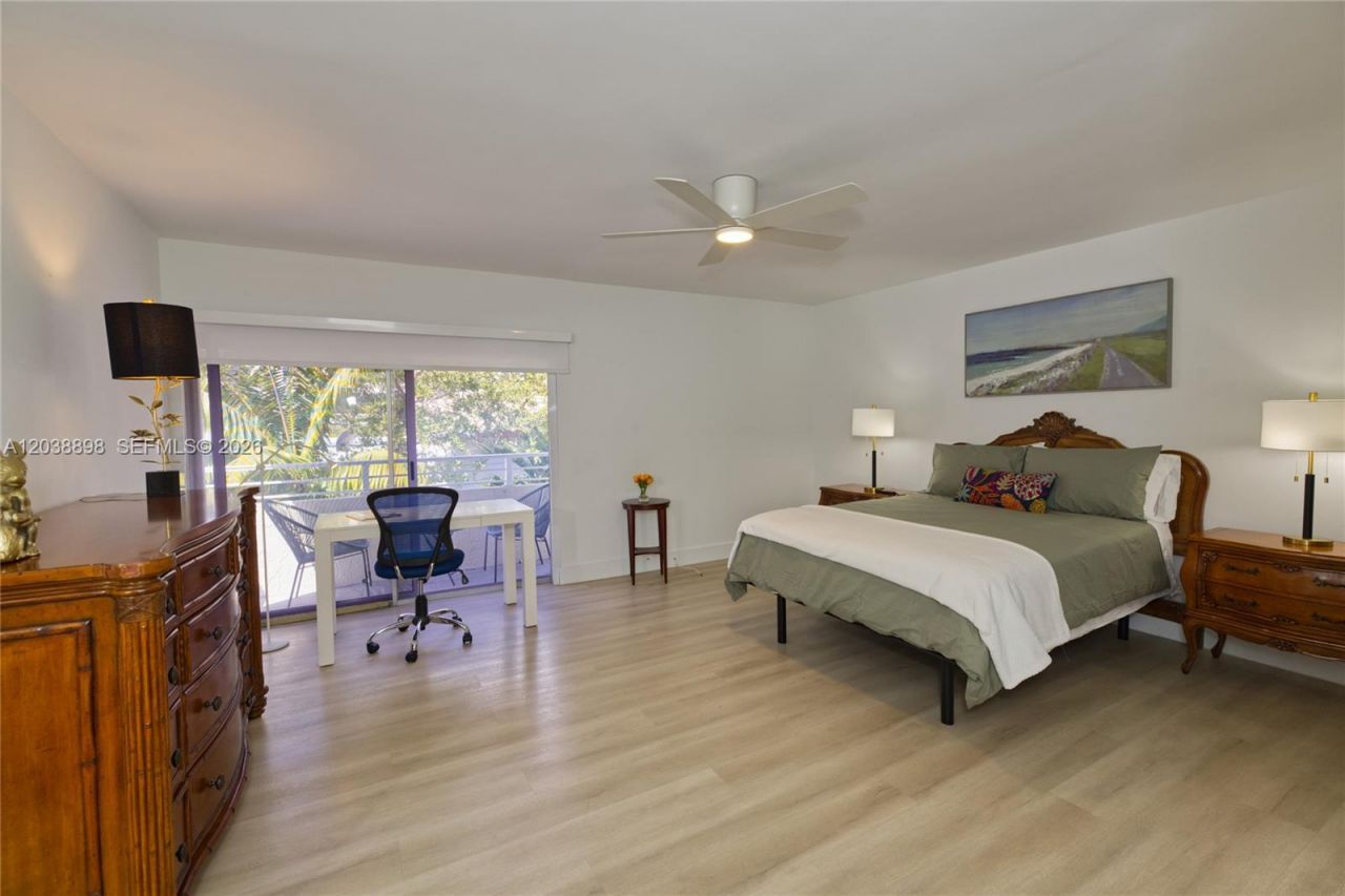 5838 SW 74th Ter, Unit 317, South Miami, FL 33143 Photo
