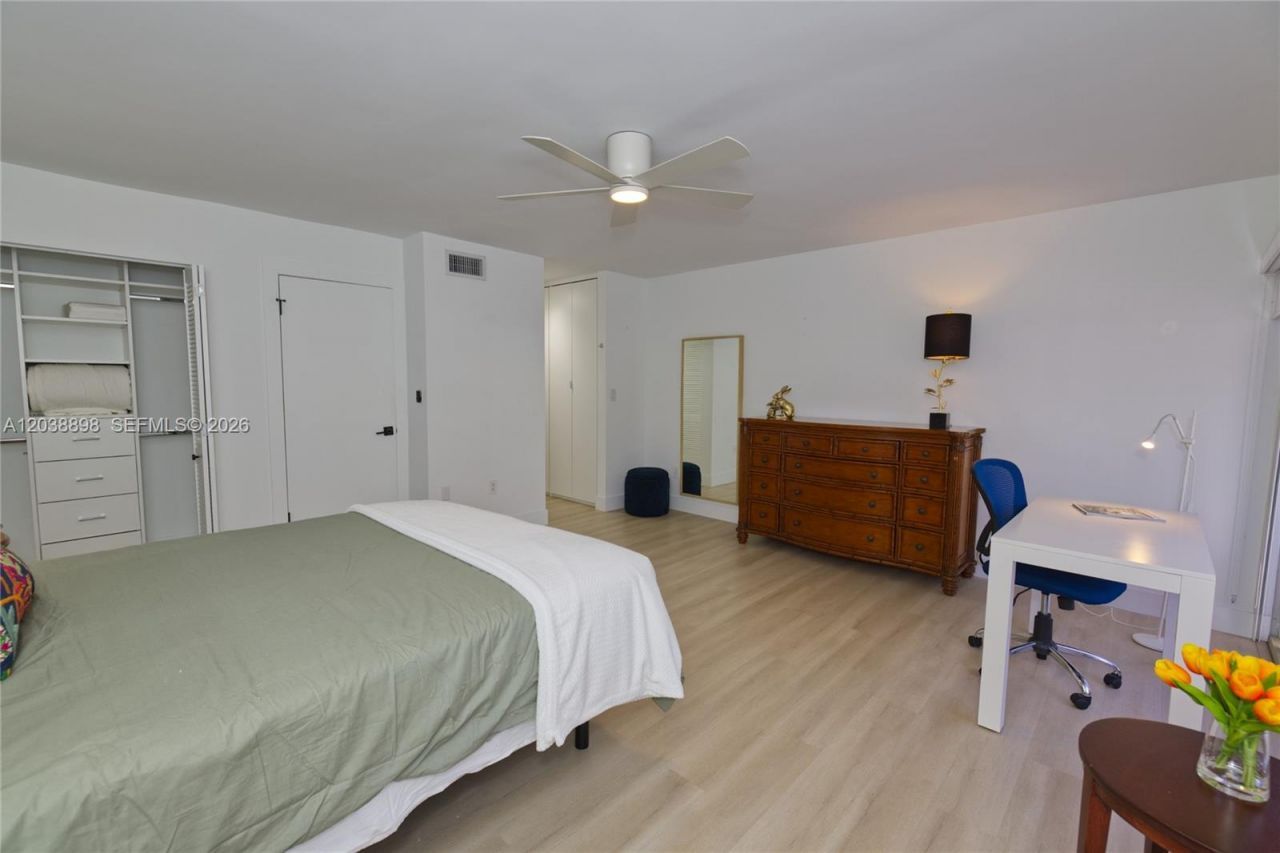 5838 SW 74th Ter, Unit 317, South Miami, FL 33143 Photo