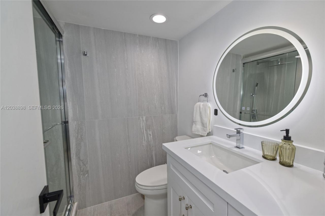 5838 SW 74th Ter, Unit 317, South Miami, FL 33143 Photo