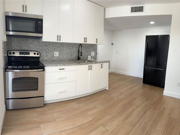 8275 SW 205th, Cutler Bay, FL 33189
