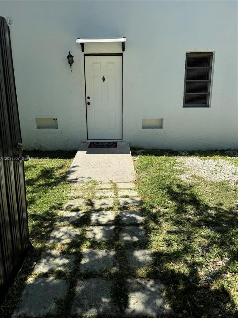 8275 SW 205th, Cutler Bay, FL 33189 Photo