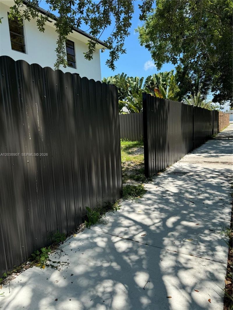 8275 SW 205th, Cutler Bay, FL 33189 Photo