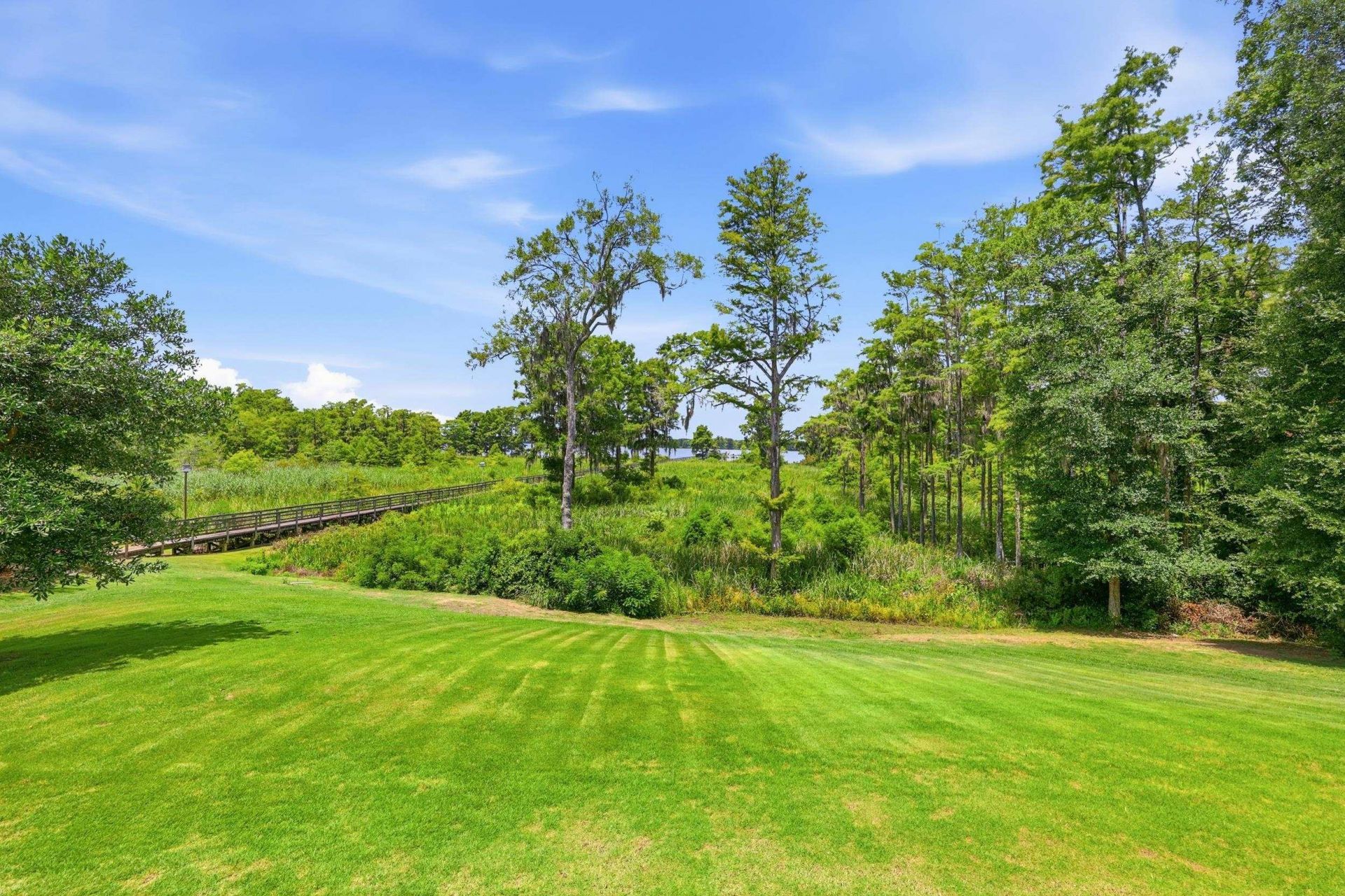 547 Bannockburn Rd.  Photo 43