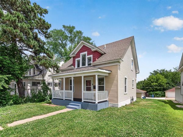 3718 Fremont Avenue N, Minneapolis, MN 55412