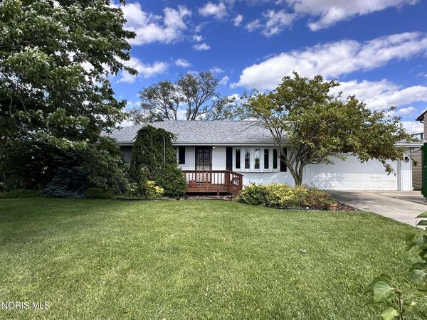 3375 County Road 170 , Fremont, OH 43420