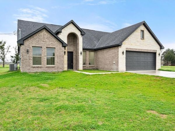 6771 NW County Road 1146, Barry, TX 75102
