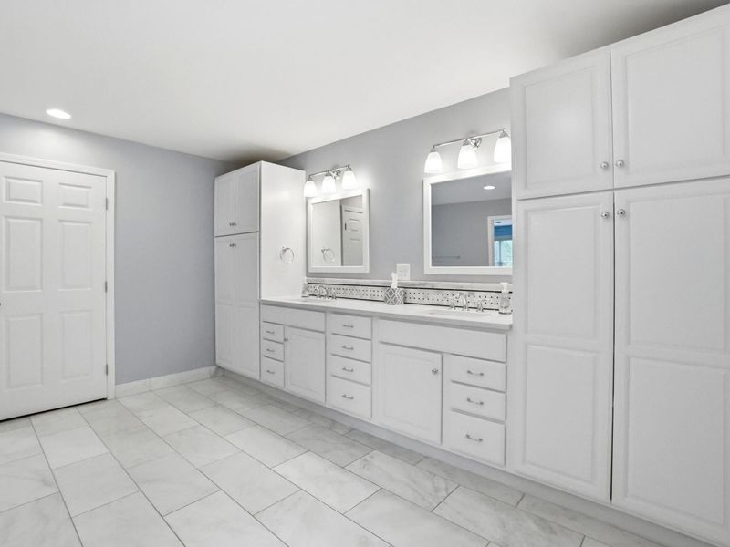 505 S Broadmoor Boulevard, Springfield, OH 45504 Photo 28