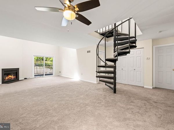 242 VALLEY STREAM LANE, CHESTERBROOK, PA 19087