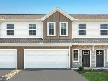 7863 BRIARWOOD DRIVE , HARRISBURG, PA 17112